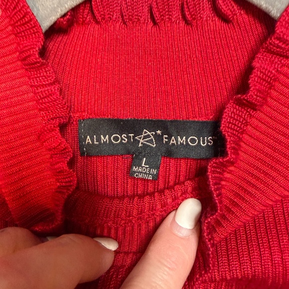 Almost Famous Vibrant Red Knit Top - Picture 4 of 5